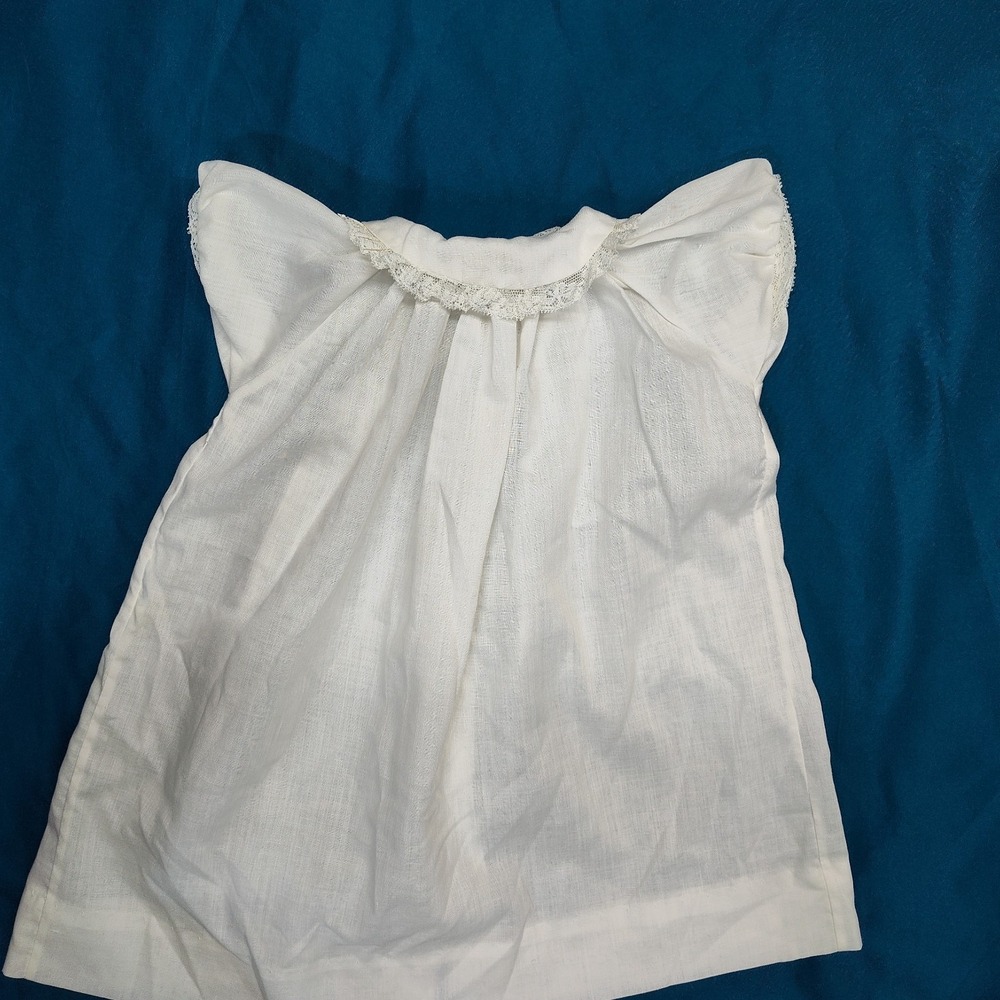 Vintage infant/doll gown 3 months white lace pure button down church dress USA